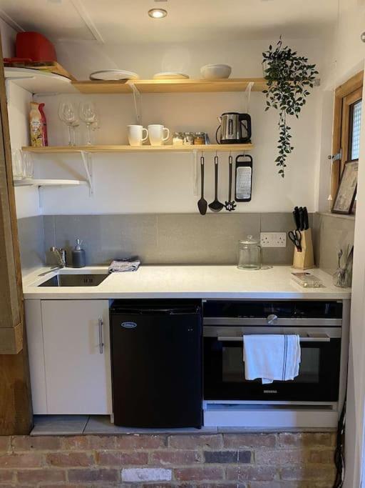Cosy 1 Bedroom Country Lodge With Free Parking Watlington  Kültér fotó